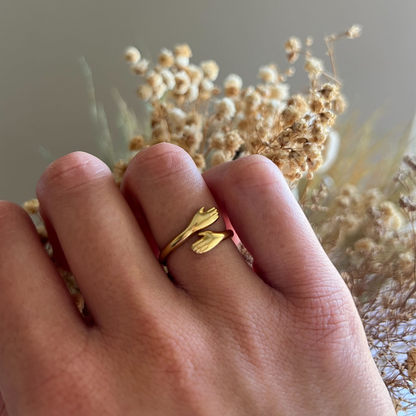 MONORA – AZ ÖRÖK ÖLELÉS GYŰRŰJE